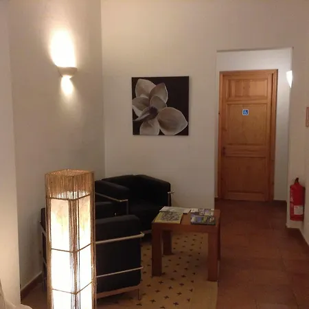 מלון Hotel Es Mercadal