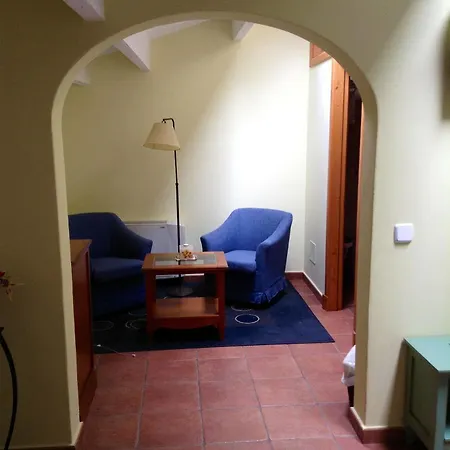 מלון Hotel Es Mercadal