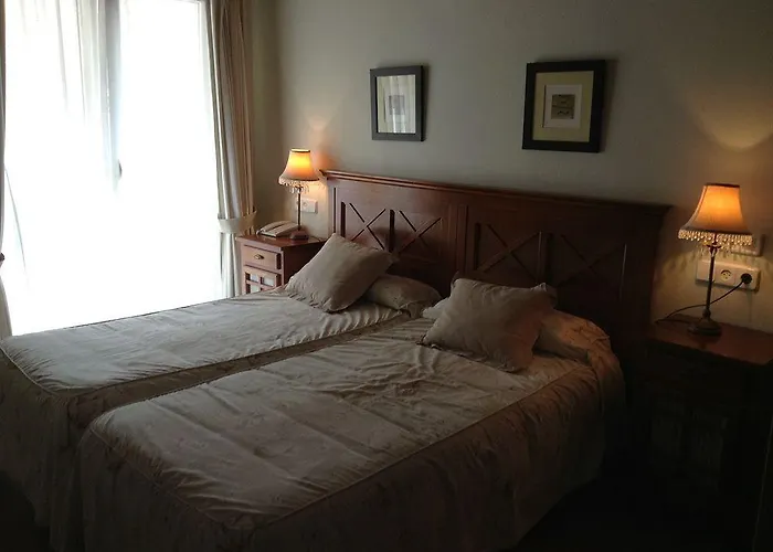 Hotel Es Mercadal Szálloda Es Mercadal