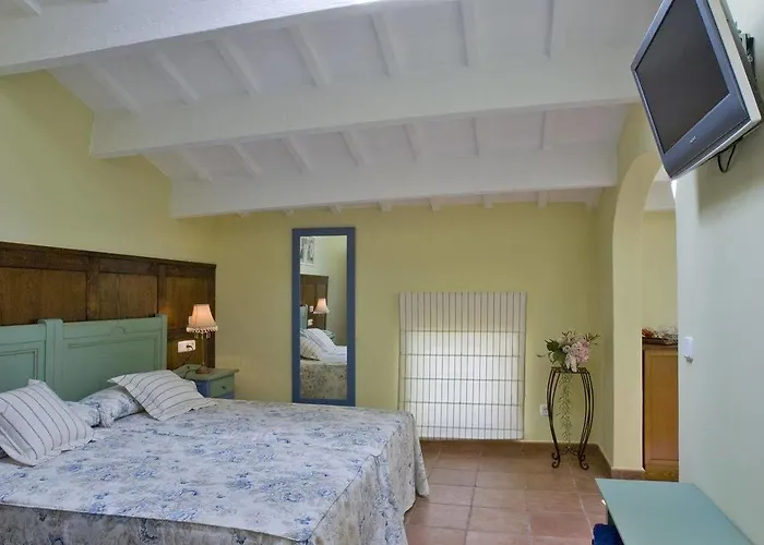 Hotel Es Mercadal Hotel