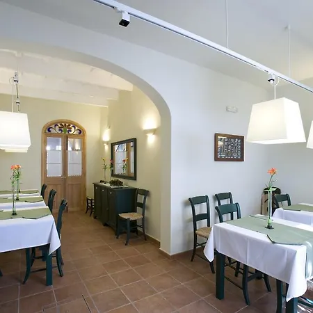 Hotel Es Mercadal Hotel 4*